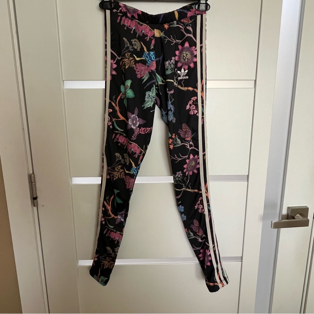 Adidas Women's Leggings Black Floral Poisonous Garden Print Stripes Exercise XS